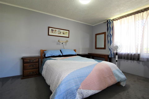 Beachfront 3, 25 Willow Street - Sydney 4u 9