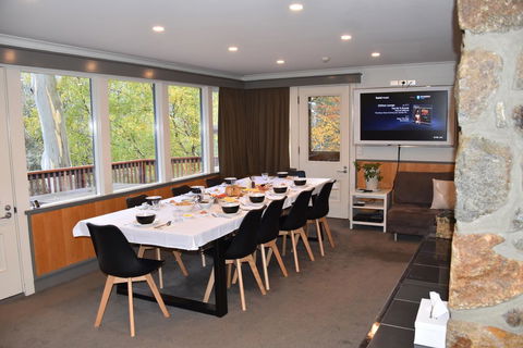 Pure Chalet Thredbo - Accommodation Sydney 3
