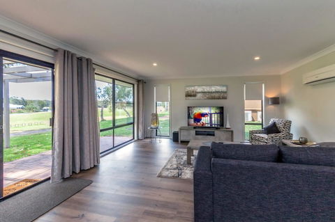 Horizons Retreat & Golf, Villa 133 - Sydney 4u 2