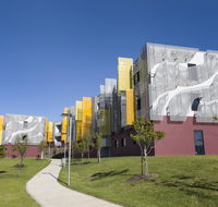 Western Sydney University Village - Penrith - Sydney 4u