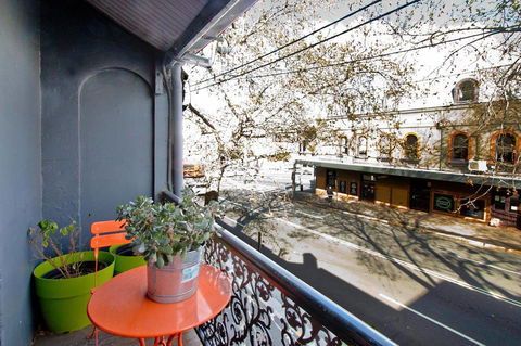 3 Storey Home Close Walk To Fox Studios SCG & City - Sydney 4u 24