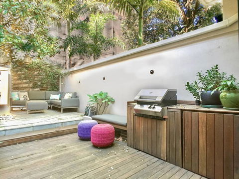 3 Storey Home Close Walk To Fox Studios SCG & City - Sydney 4u 18