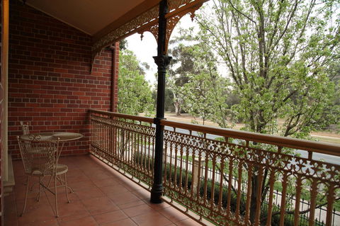 Carlyle Suites & Apartments - Accommodation Sydney 16