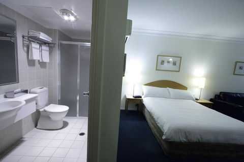 Carlyle Suites & Apartments - Accommodation Sydney 9
