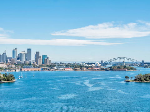 Panoramic Harbour Views And Unbeatable Comfort - Sydney 4u 1
