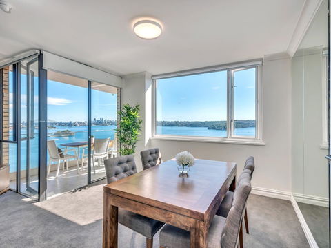 Panoramic Harbour Views And Unbeatable Comfort - Sydney 4u 6