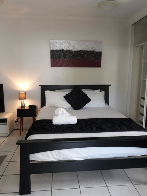 Central Studio, Darwin CBD Northern Territory - Sydney 4u 1