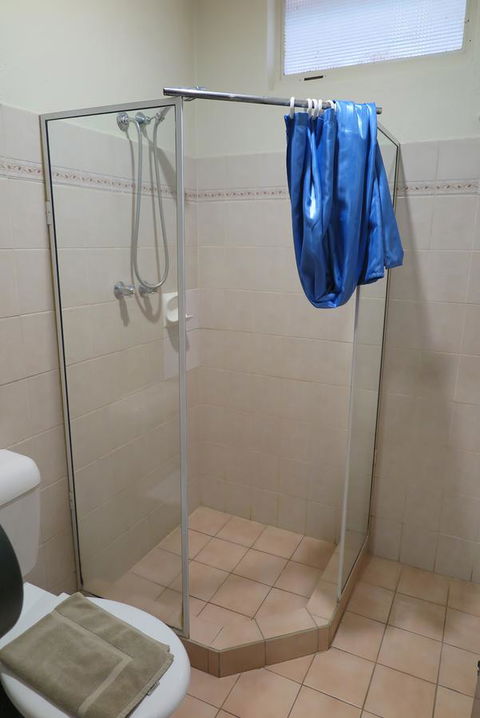 Jump Inn Alice Budget Accommodation - Sydney 4u 6