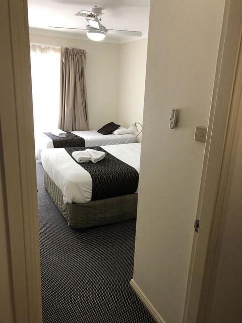 Beaches Serviced Apartments - Sydney 4u 4