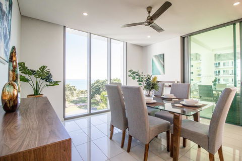 ZEN BY THE WATER - Esplanade Darwin Retreat - Sydney 4u 25