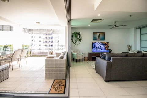 ZEN BY THE WATER - Esplanade Darwin Retreat - Sydney 4u 40