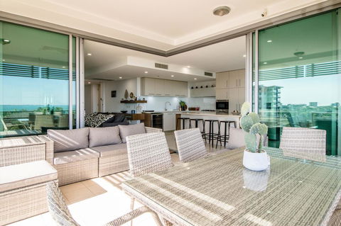 ZEN BY THE WATER - Esplanade Darwin Retreat - Sydney 4u 38