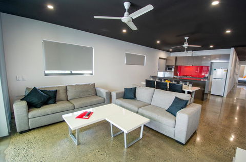 Magnum Serviced Apartments - Sydney 4u 5