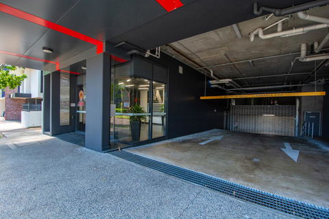Magnum Serviced Apartments - Sydney 4u 16