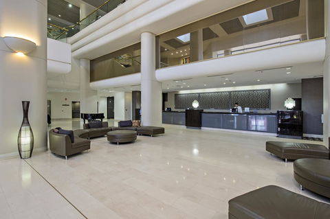 Hilton Darwin - Sydney 4u 4