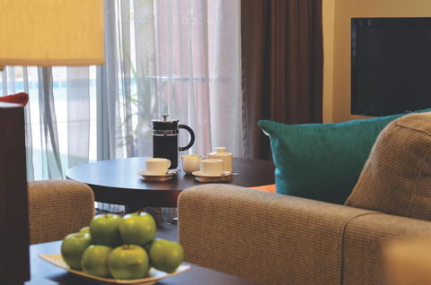Metro Advance Apartments & Hotel - Sydney 4u 4