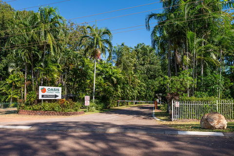 Oasis Tourist Park - Accommodation Sydney 24