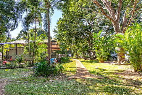 Oasis Tourist Park - Accommodation Sydney 23