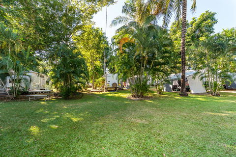 Oasis Tourist Park - Accommodation Sydney 22