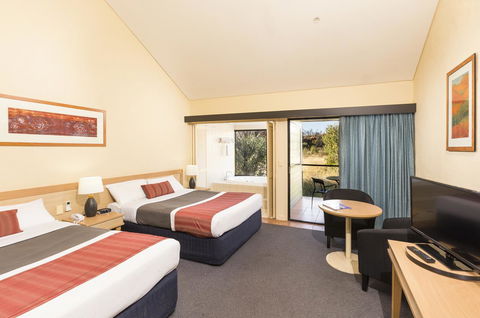 Discovery Resorts - Kings Canyon - Sydney 4u 23