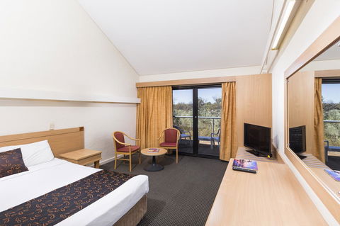 Discovery Resorts - Kings Canyon - Sydney 4u 2