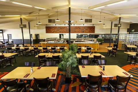Discovery Resorts - Kings Canyon - Sydney 4u 10