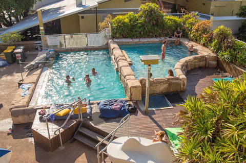 Melaleuca On Mitchell - Darwin YHA - Sydney 4u 19