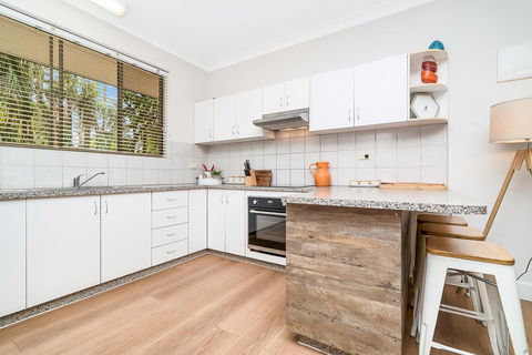 Nightcliff Gem - Your Holiday Retreat - Sydney 4u 5