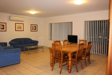 Golden Sands Motor Inn - Sydney 4u 13
