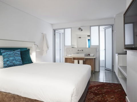 The Lost Camel Hotel - Sydney 4u 1