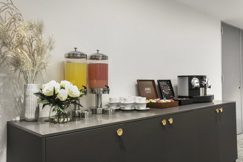 Quest Canberra City Walk - Sydney Resort 3