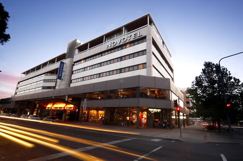 Novotel Canberra - Sydney 4u 6