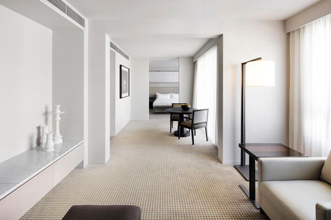 Hotel Realm - Sydney 4u 13