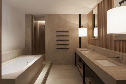 Hotel Realm - Sydney 4u 19