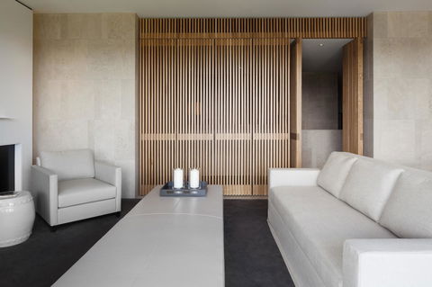 Hotel Realm - Sydney 4u 20