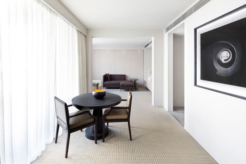 Hotel Realm - Sydney 4u 12