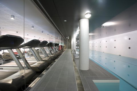 Hotel Realm - Sydney 4u 2