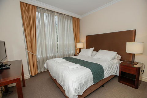 Bond 314 - Sydney 4u 1
