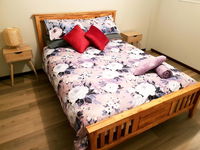 Book Waggrakine Accommodation Vacations Sydney 4u Sydney 4u