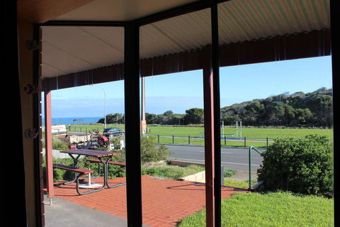 Bott's Beach Retreat - Sydney 4u 0