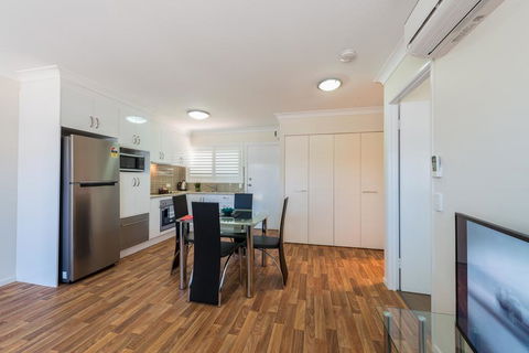 Bottletree Apartments On Garget - Sydney 4u 3