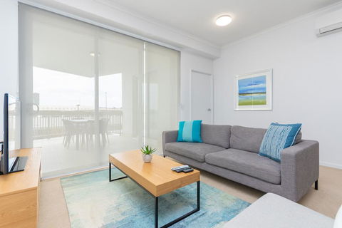 Boulevard North Lakes - Sydney 4u 1