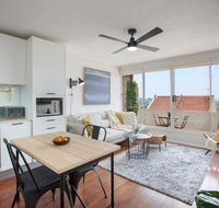 Boutique Apartment with Fantastic Harbour Views - Sydney 4u