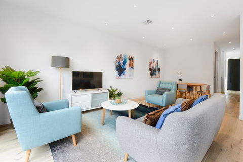 Boutique Stays - Murrumbeena Place 2 - Accommodation Sydney 0