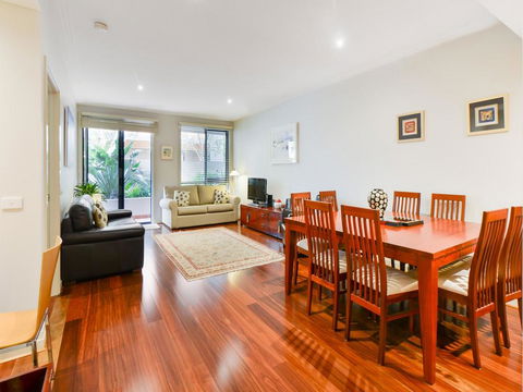 Boutique Stays - River Boulevard, Richmond Apartment - Sydney 4u 2
