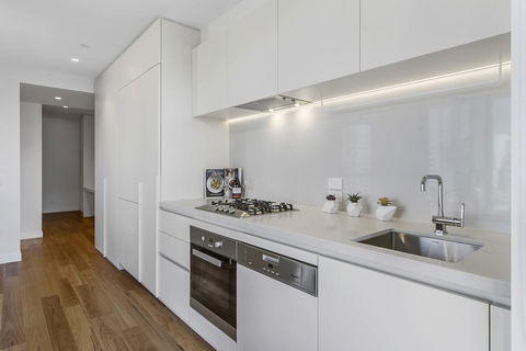 Brand New Luxury Pad In Shopping And Dining Mecca - Sydney 4u 2