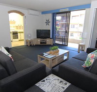 Breakers 10 - Main Beach Location - Sydney Resort