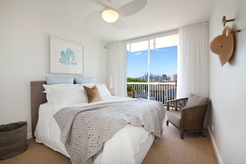 Breathtaking 1 Bedroom NB98 - Sydney 4u 3