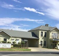 Bridges on Meninya Motel  Apartments - Sydney 4u