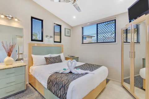 Brisbane Holiday Village - Sydney 4u 2